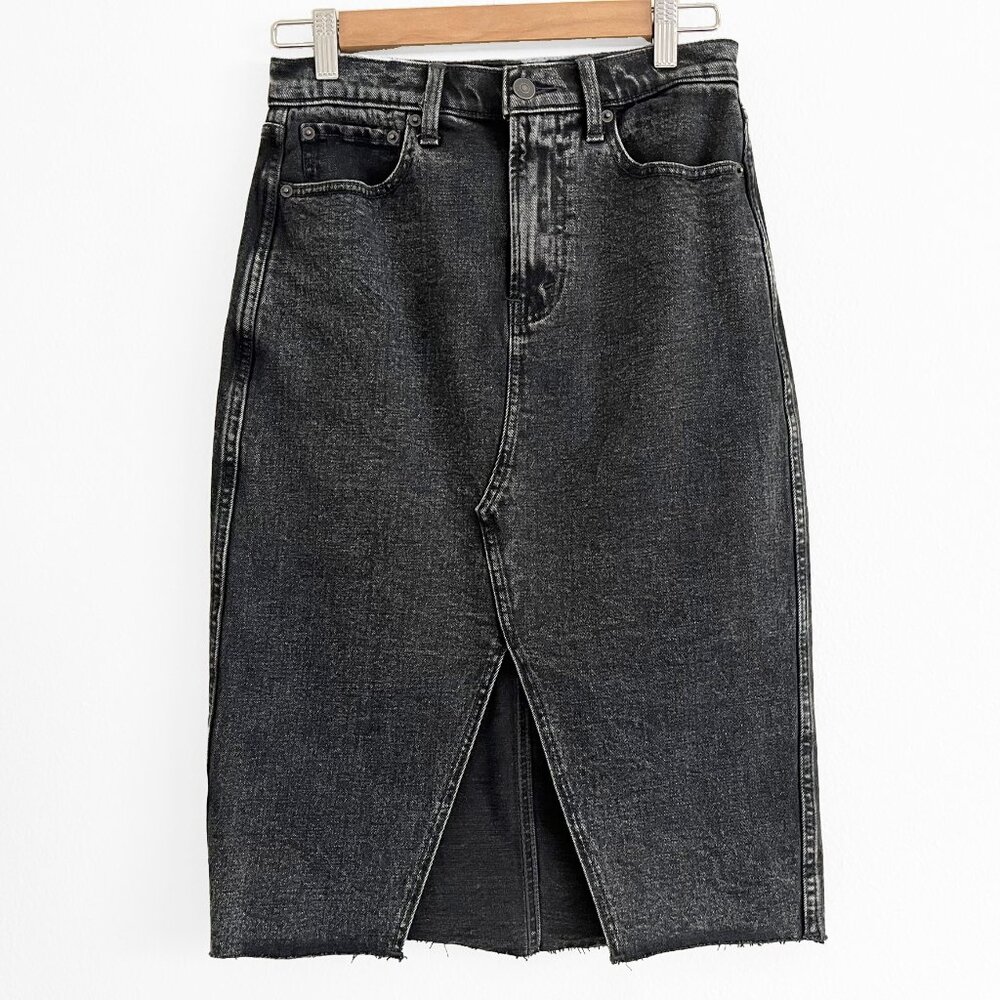 NWT A&F Denim Midi Skirt in Washed Black size 26 (2)